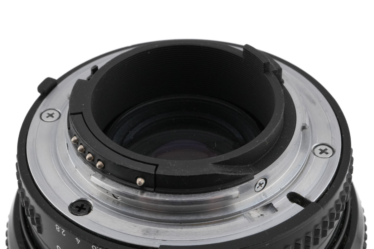 Nikon 35-70mm f2.8 AF Nikkor D