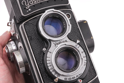 Yashica Yashicaflex S