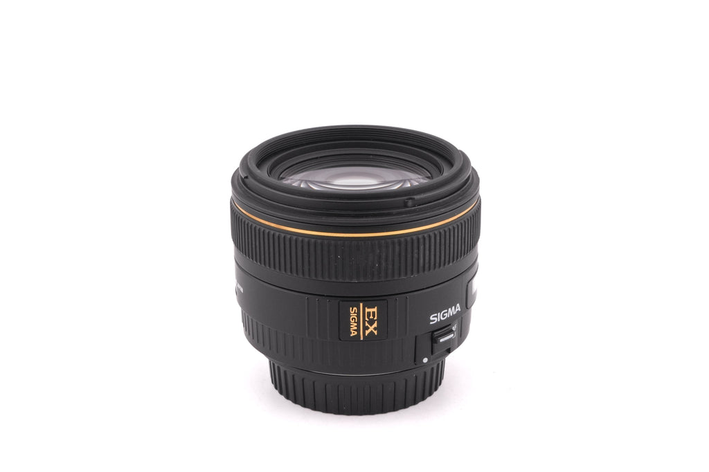 Sigma 30mm f1.4 EX DC HSM