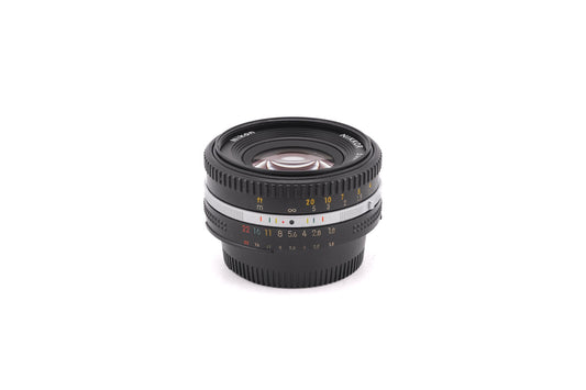 Nikon 50mm f1.8 Nikkor AI-S (0.6m)