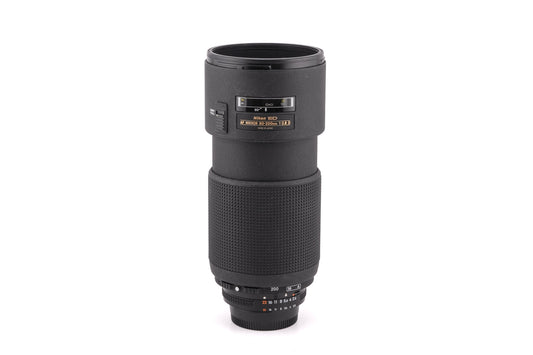 Nikon 80-200mm f2.8 AF Nikkor D ED (Second Version)