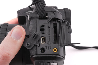 Fujifilm Finepix S5000