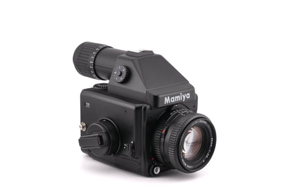 Mamiya 645E + 80mm f2.8 Sekor C + GN401 Rapid Wind Grip + 120 Roll Film Insert (HA401)