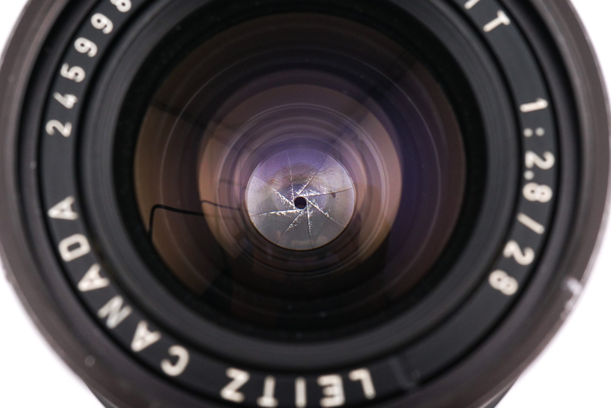 Leica 28mm f2.8 Elmarit (Type II) (Infinity Lock) + Lens Hood (21mm f3.4 / 28mm f2.8) (12501M)