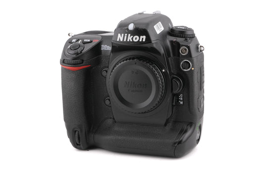 Nikon D2HS