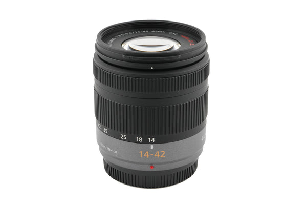 ❤Panasonic❤LUMIX G VARIO H-FS014042❤ Panasonic 14-42mm f3.5-5.6 Lumix G Vario Mega O.I.S. (H-FS014042