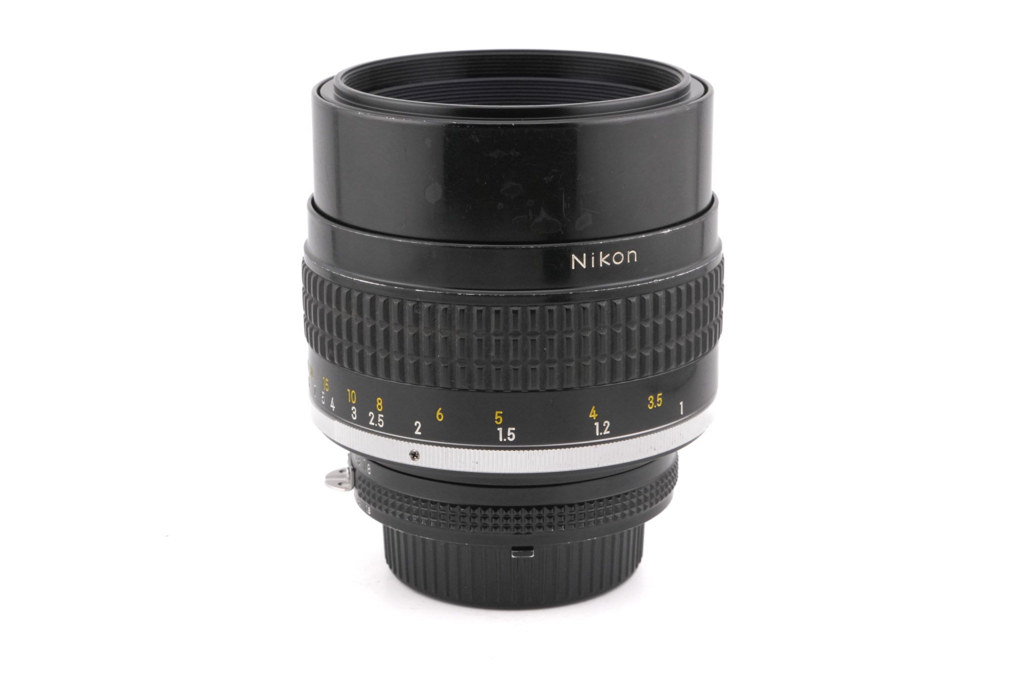 Nikon 105mm f1.8 Nikkor AI-S – Kamerastore