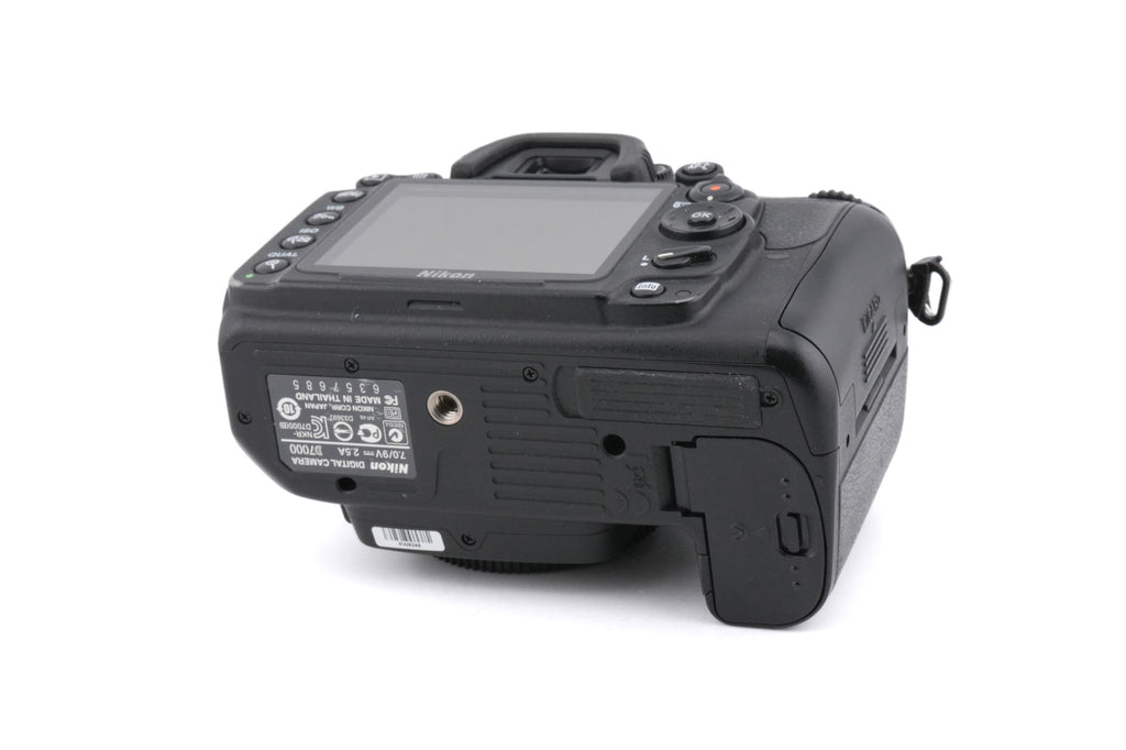 Nikon D7000