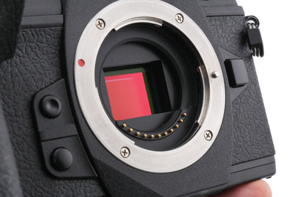 Olympus OM-D E-M1 Mark II