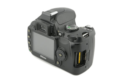 Nikon D40