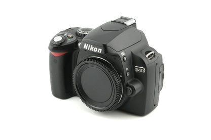 Nikon D40