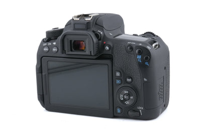 Canon EOS 77D