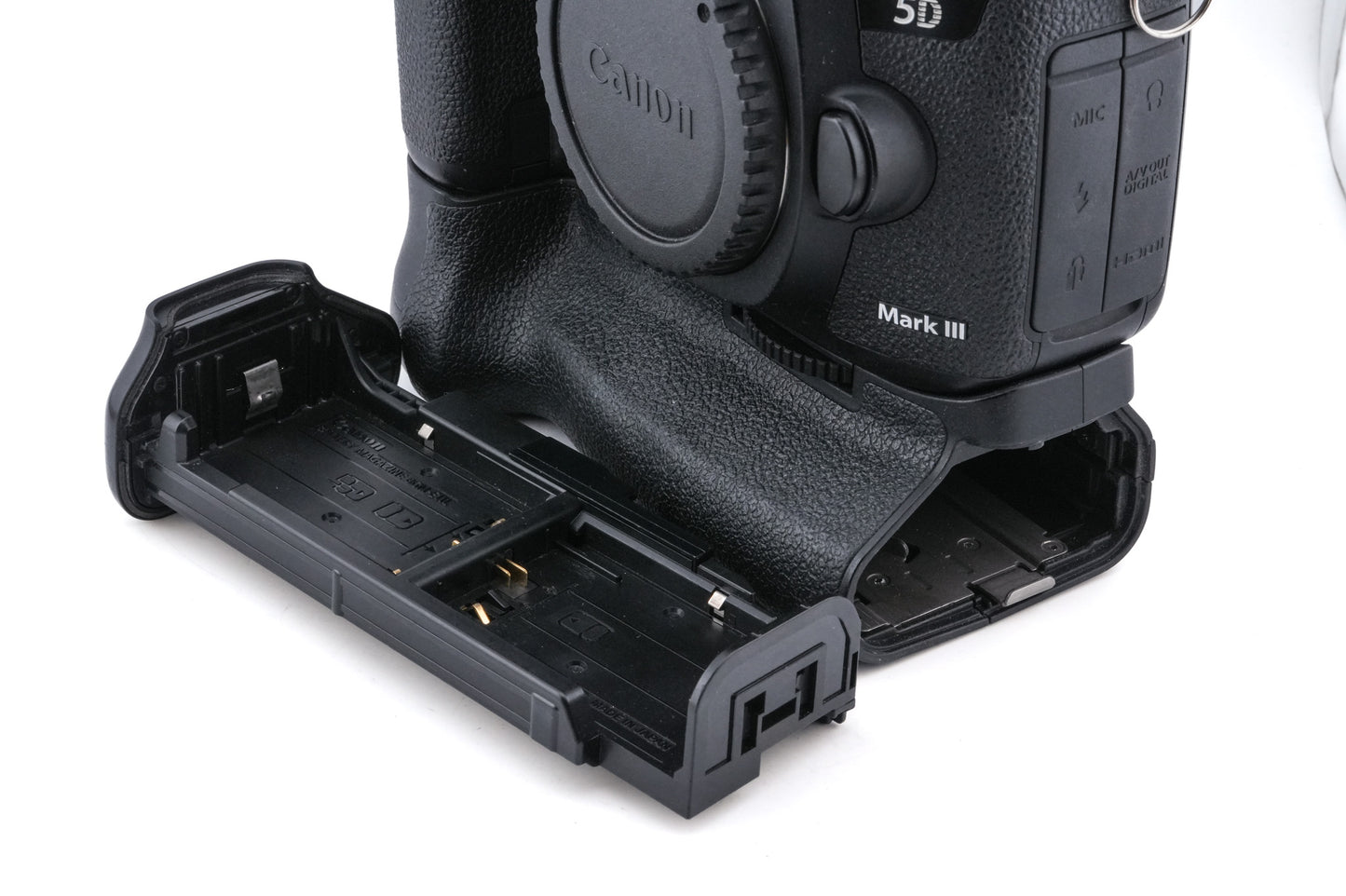 Canon EOS 5D Mark III + BG-E11 Battery Grip