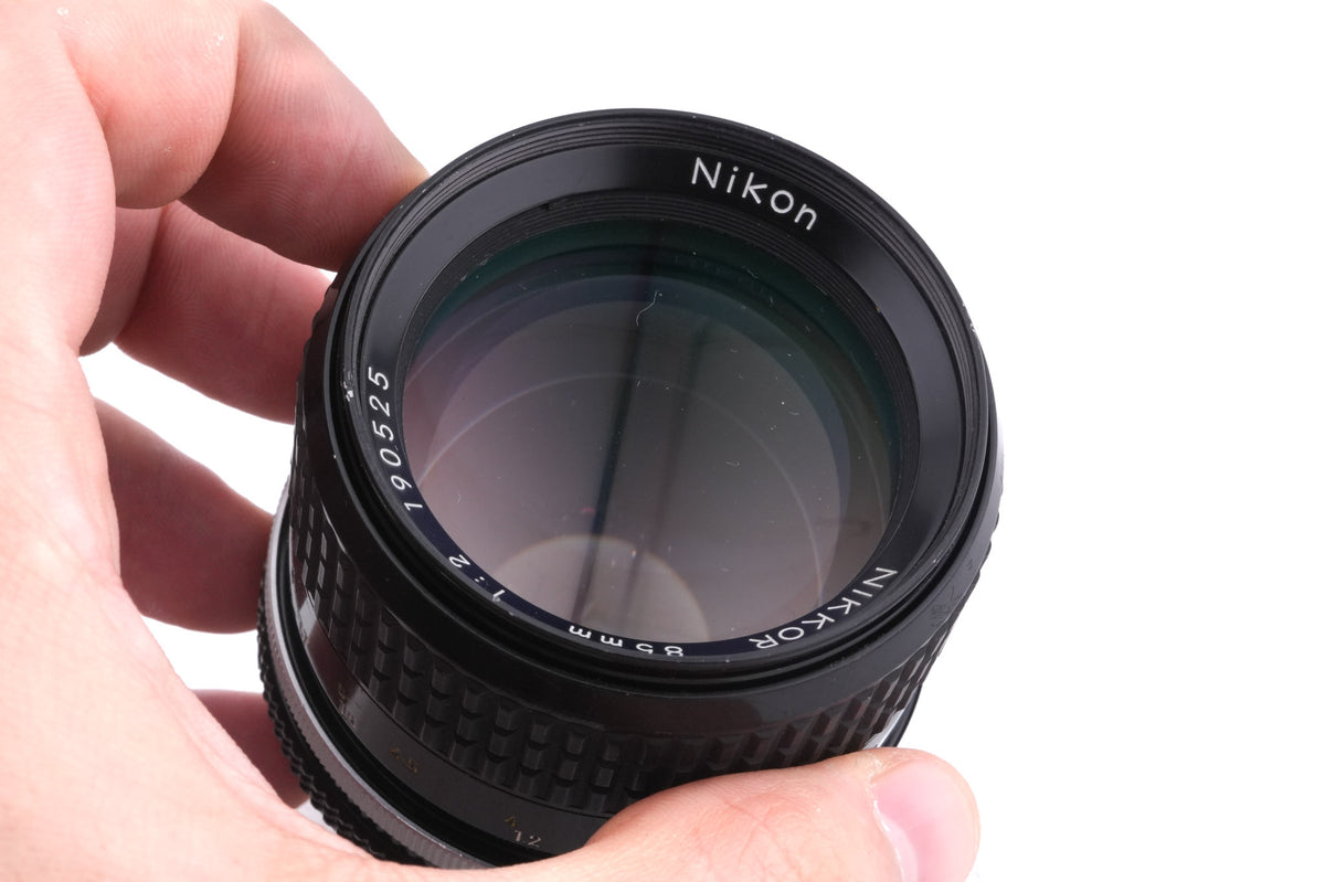 Nikon 85mm f2 Nikkor AI