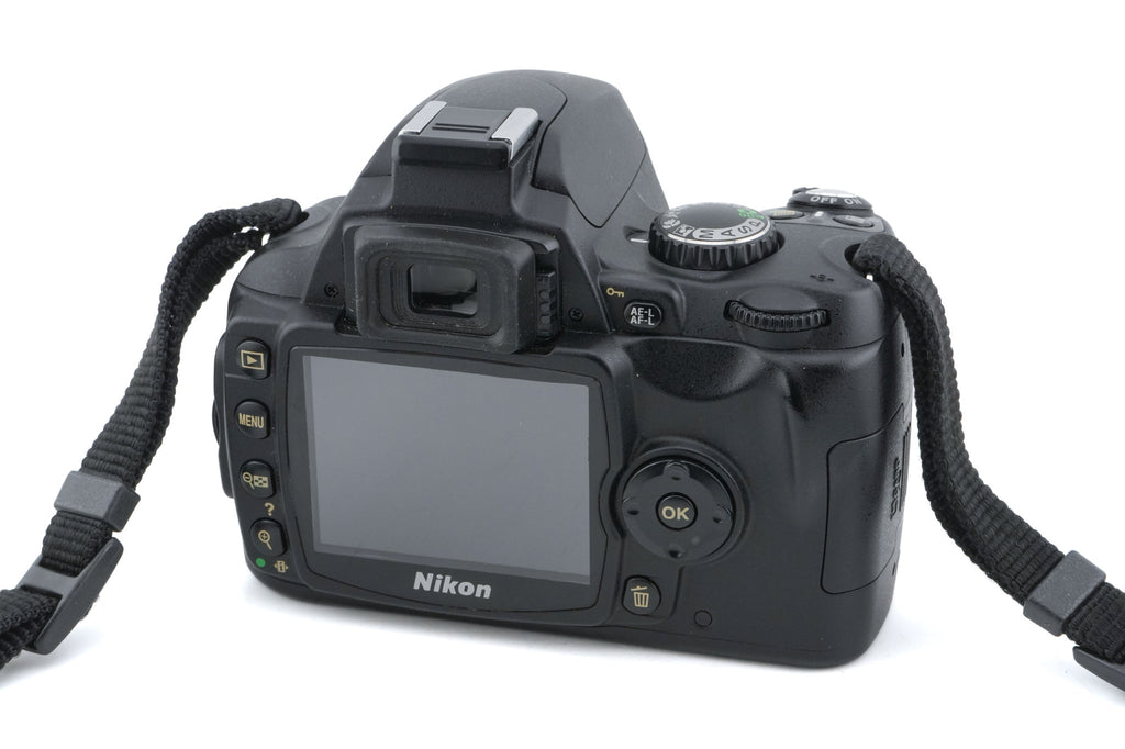 Nikon D40