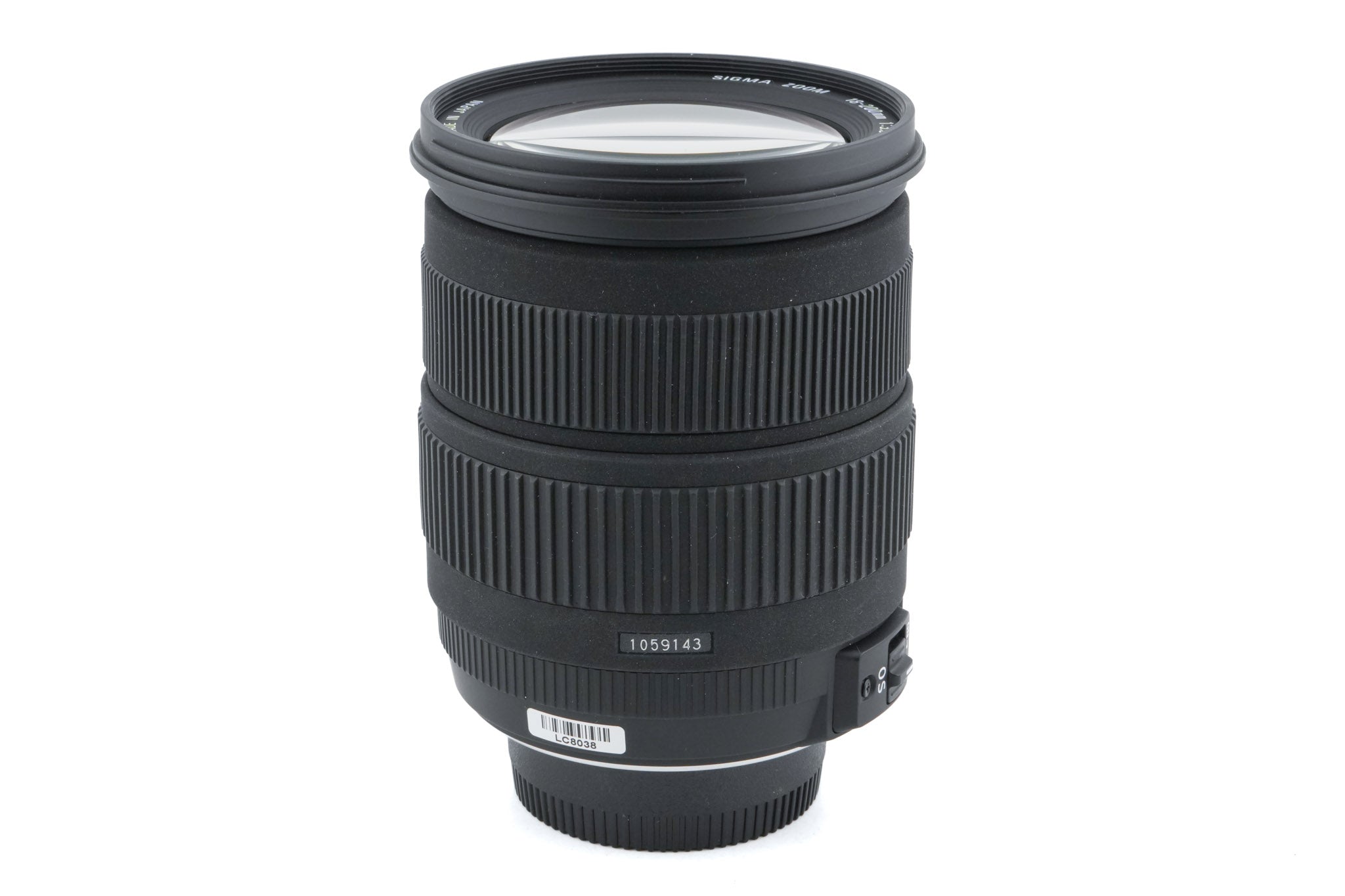 Sigma 18-200mm f3.5-6.3 DC OS HSM