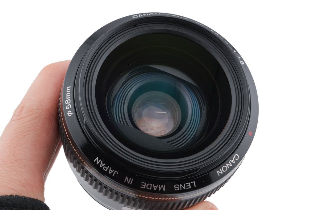 Canon 28mm f1.8 USM