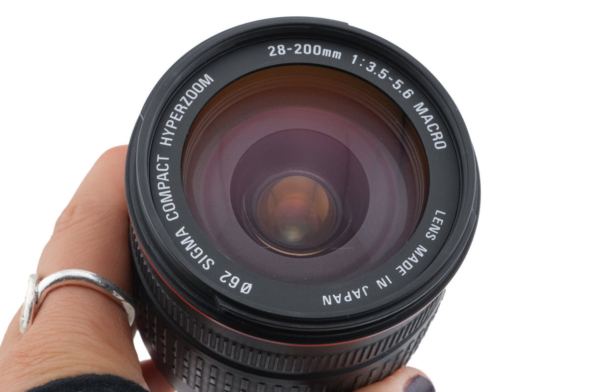Sigma 28-200mm f3.5-5.6 D Aspherical IF Hyperzoom Macro