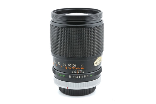 Canon 135mm f2.5 - Lens