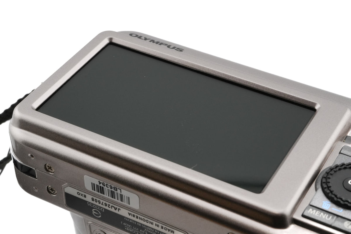 Olympus SP-800UZ