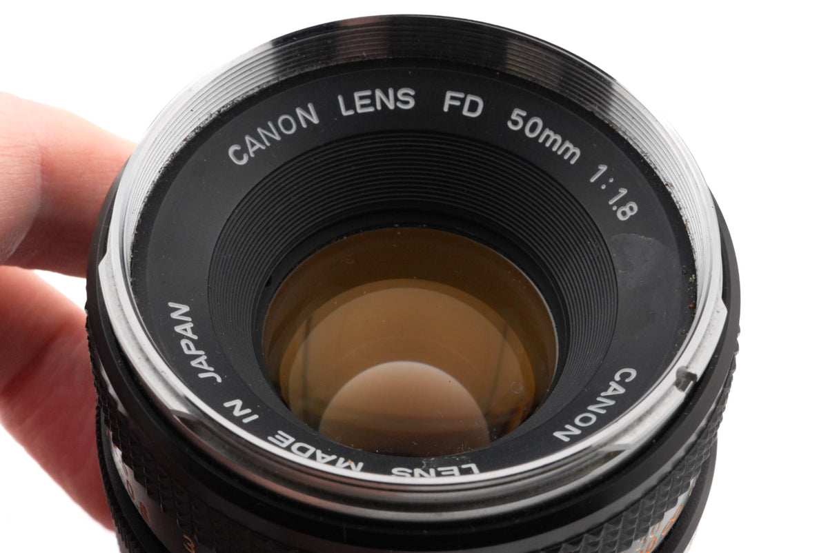 Canon 50mm f1.8 (Chrome Nose)