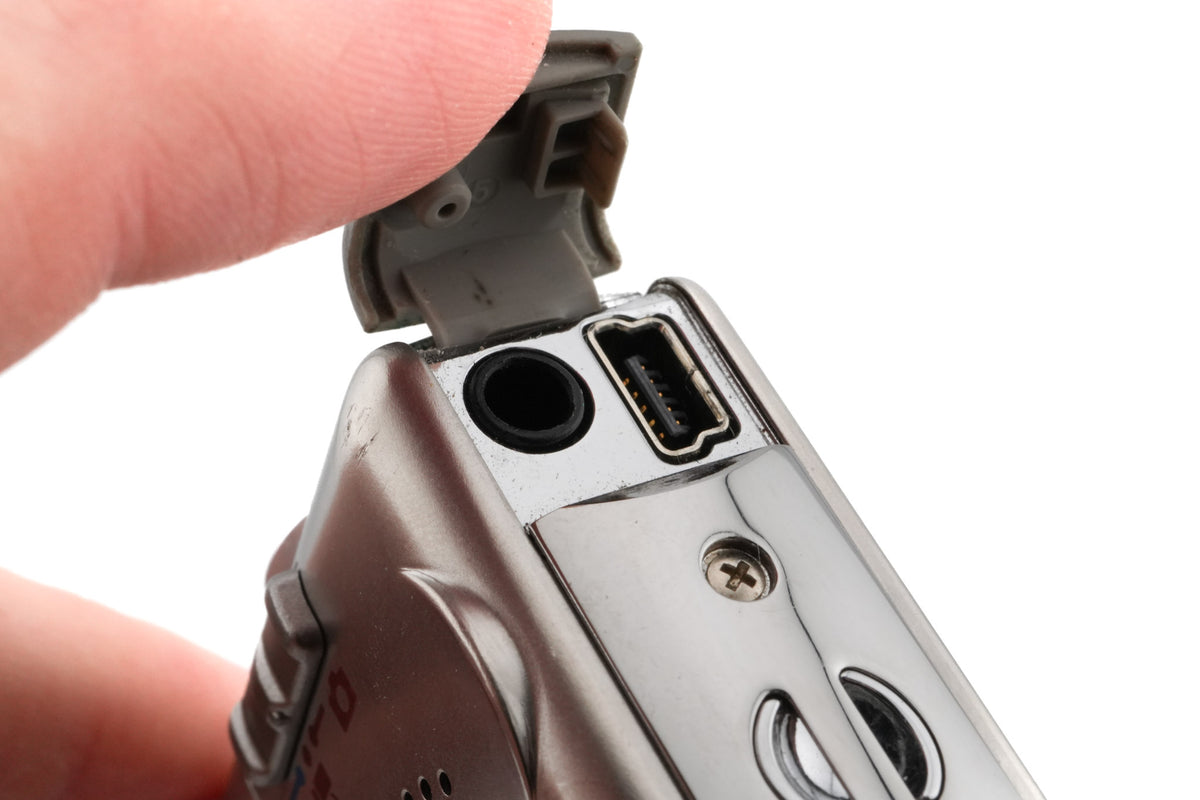 Canon IXUS 40