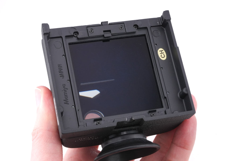 Mamiya C330 Professional + 80mm f2.8 Sekor (Blue Dot) + Prism Finder (C220 / C330)