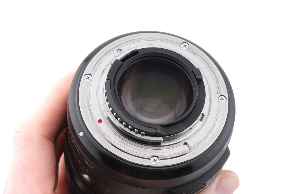 Sigma 35mm f1.4 DG HSM Art