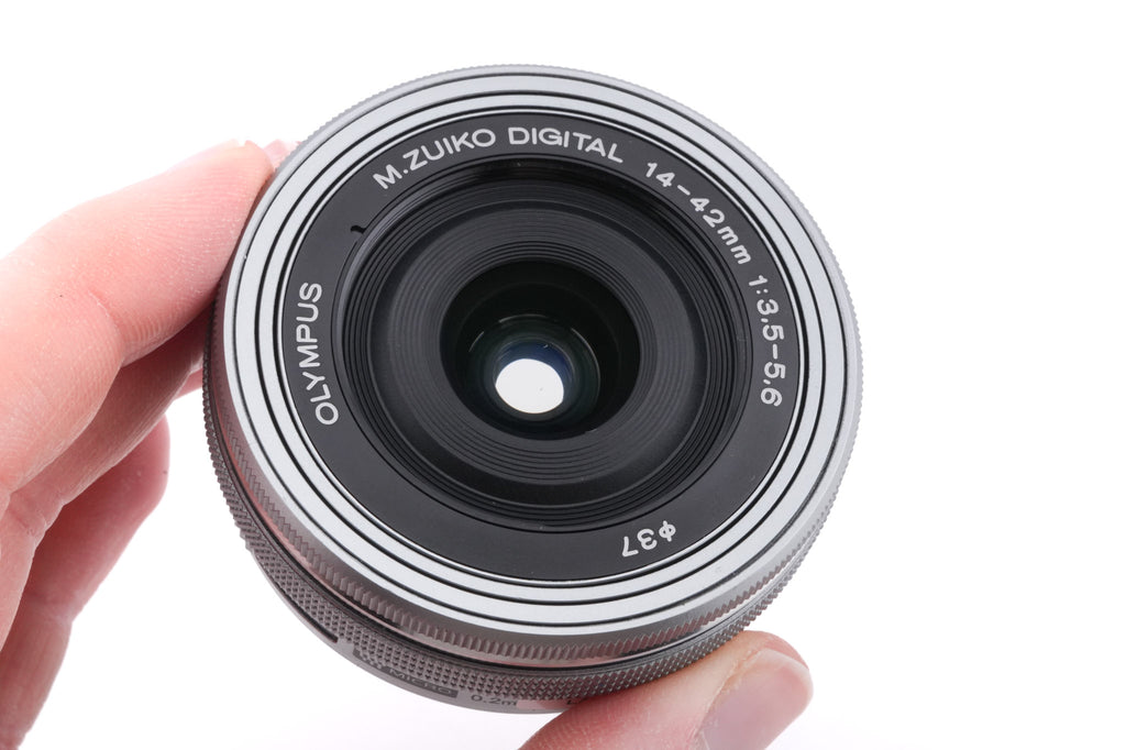 Olympus 14-42mm f3.5-5.6 M.Zuiko Digital EZ ED MSC