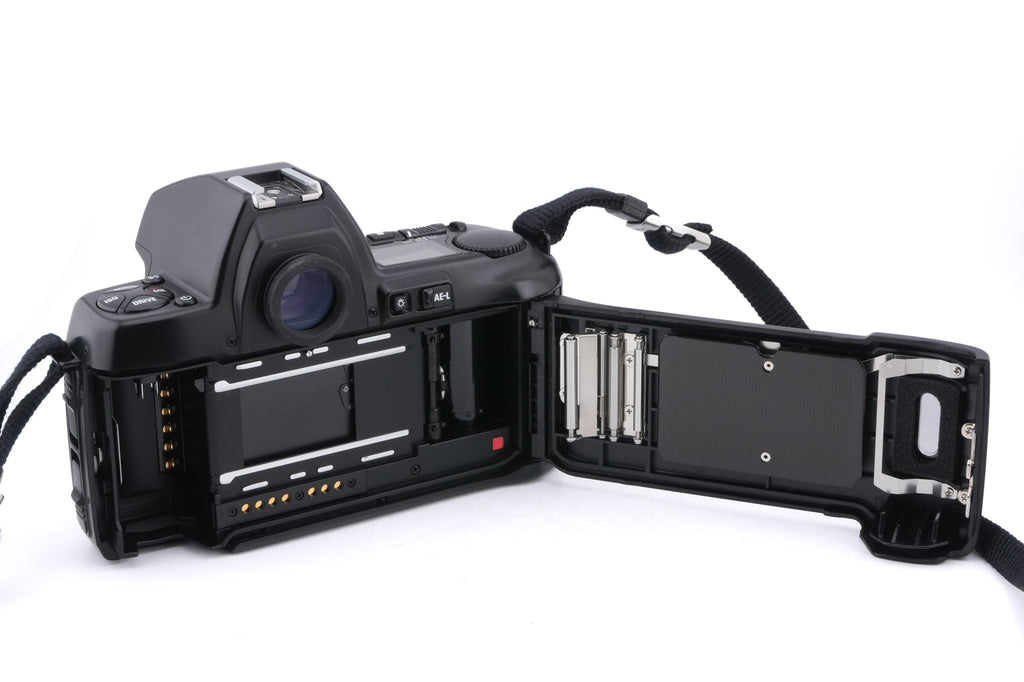Nikon F-801s