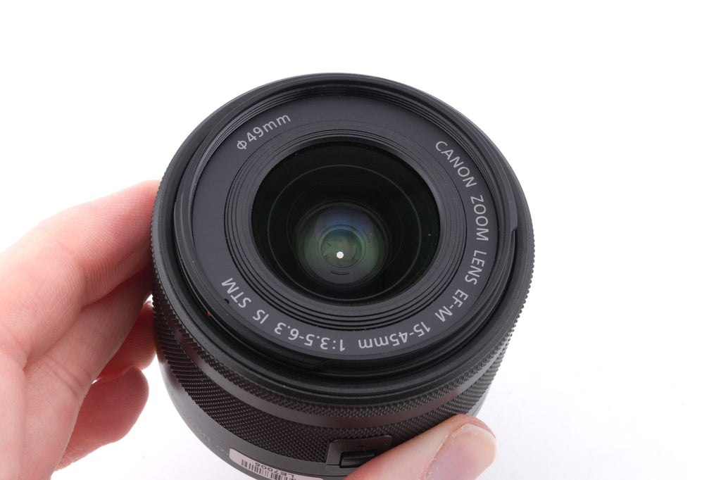 Canon 15-45mm f3.5-6.3 IS STM