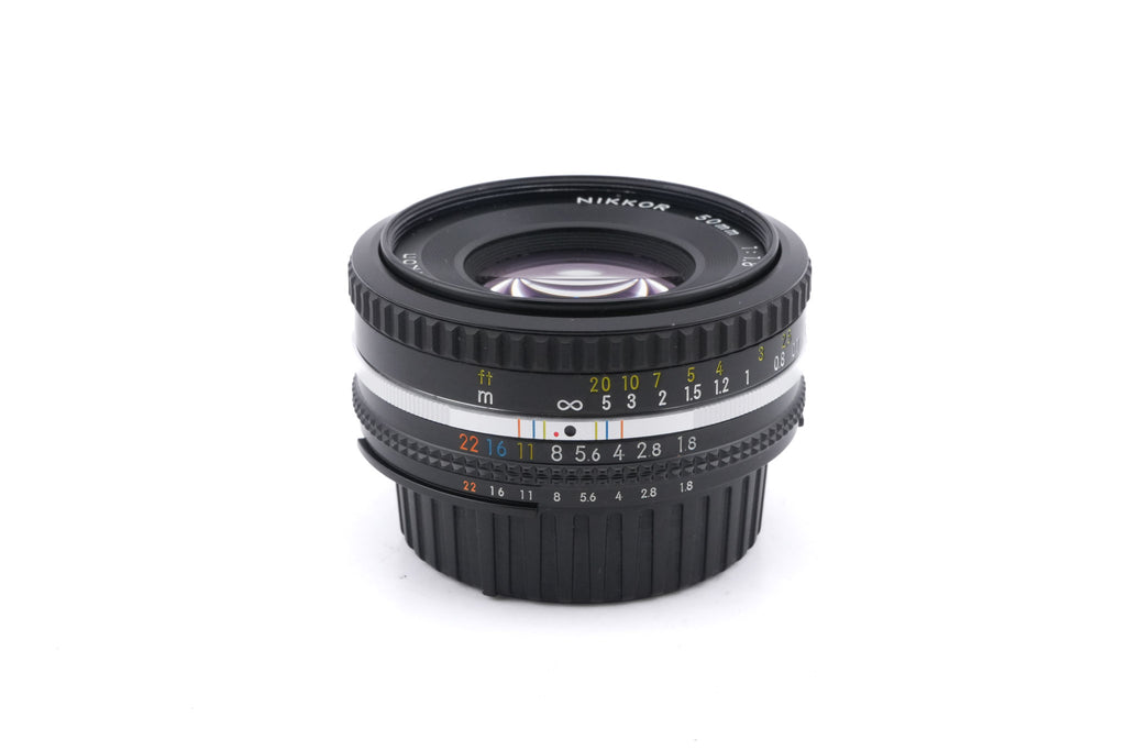 Nikon 50mm f1.8 Nikkor AI-S (0.45m)