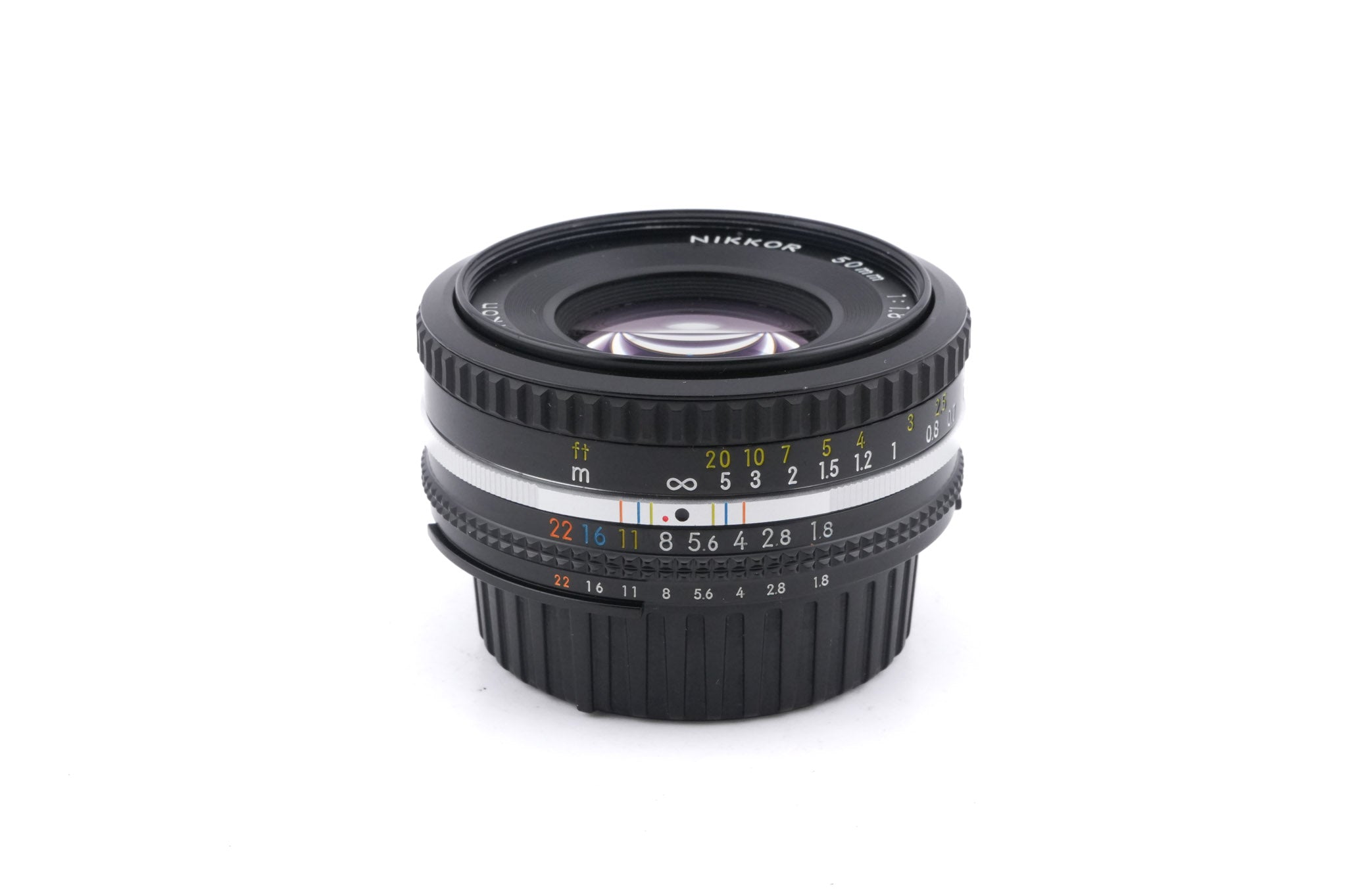 Nikon 50mm f1.8 Nikkor AI-S (0.45m)