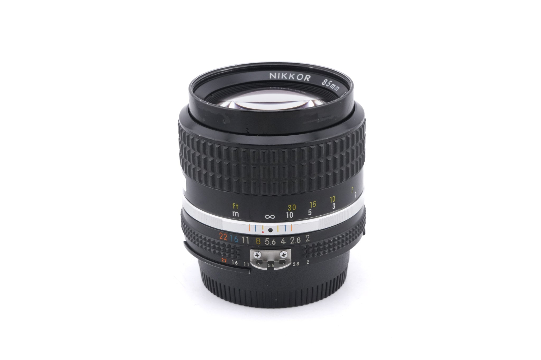 Nikon 85mm f2 Nikkor AI-S