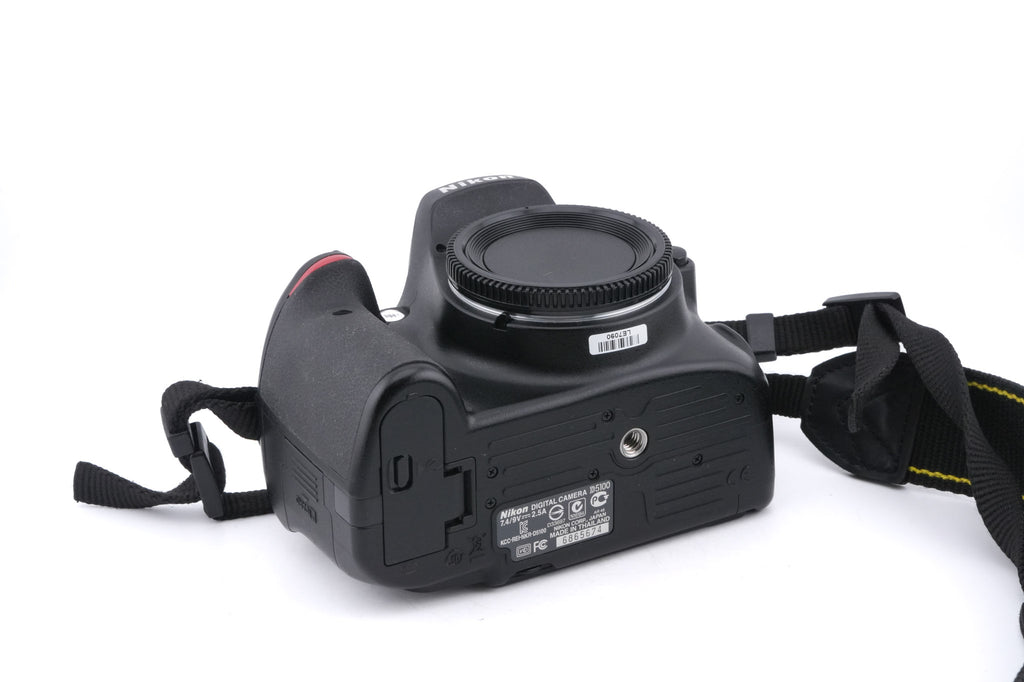 Nikon D5100