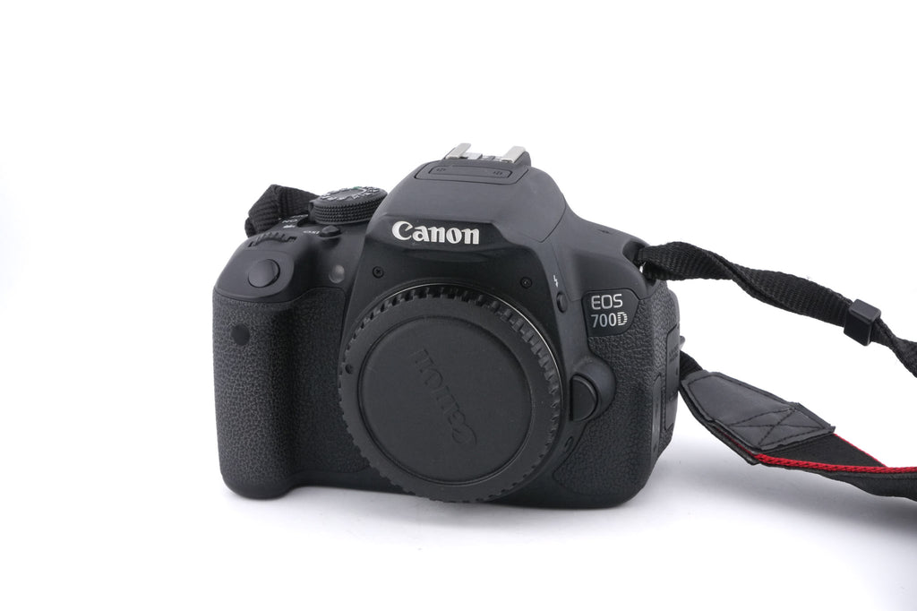 Canon EOS 700D