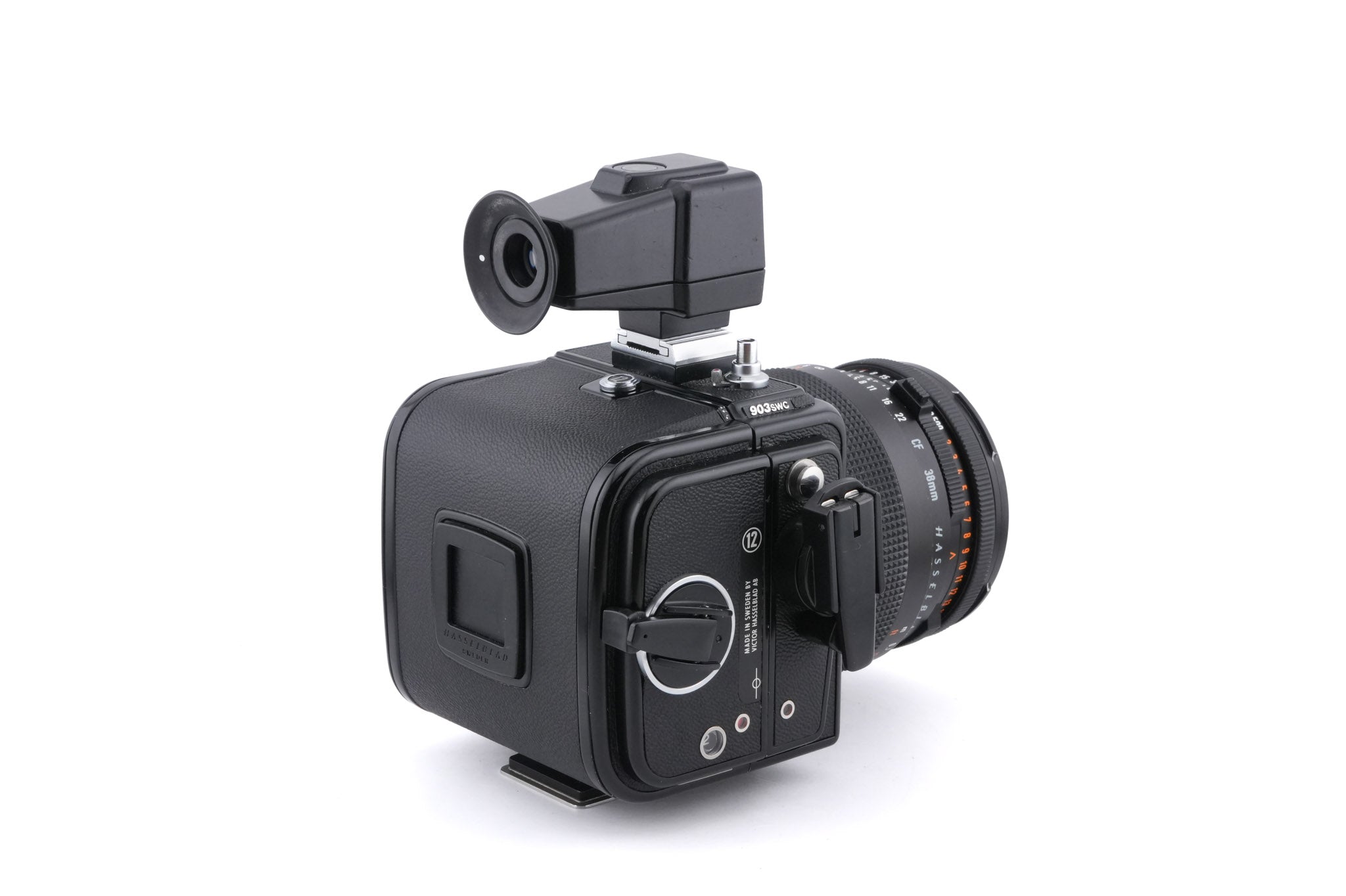 Hasselblad 903SWC (Black, 10201) + SWC Viewfinder (52036) + B60 Lens Shade 60 / 38-60 (40668) + A12N Film Magazine