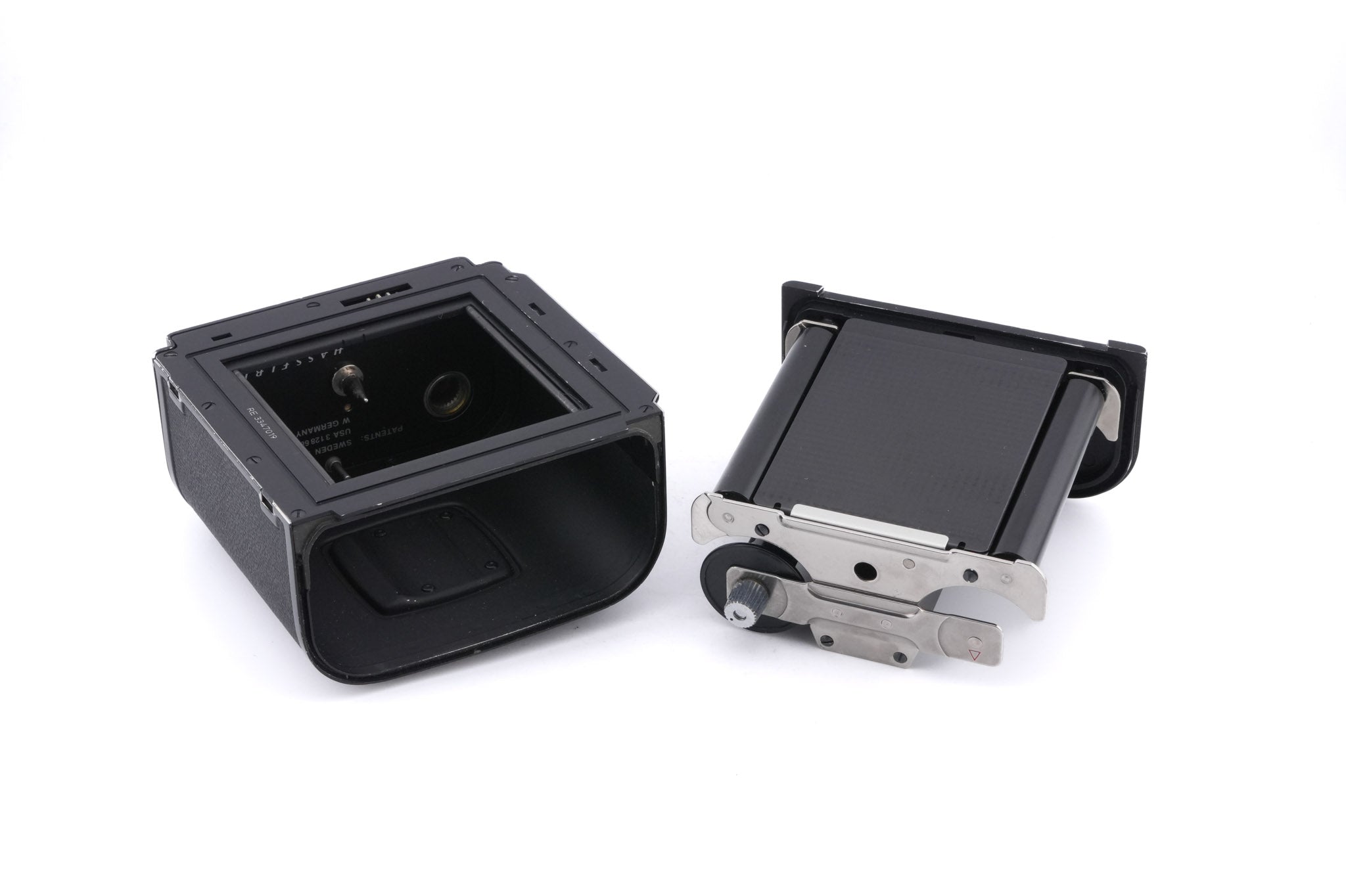 Hasselblad 903SWC (Black, 10201) + SWC Viewfinder (52036) + B60 Lens Shade 60 / 38-60 (40668) + A12N Film Magazine