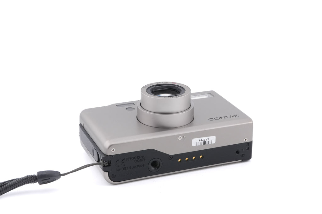 Contax T3 + TVS II Metal Hood + 30.5mm T3 Filter Adapter