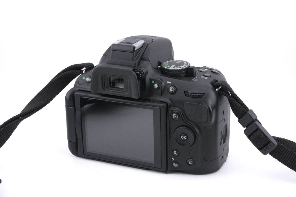 Nikon D5200