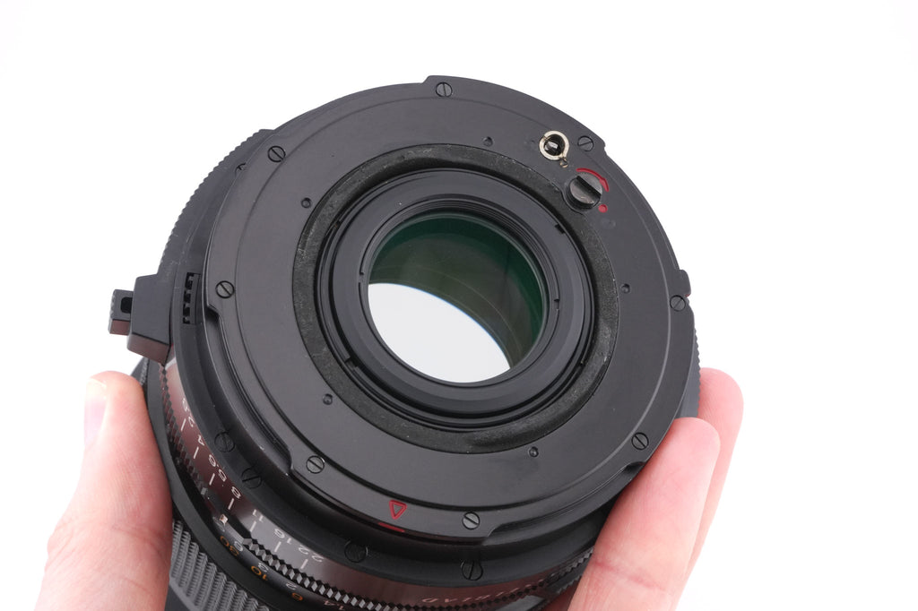 Hasselblad 50mm f2.8 Distagon T* F (20045) + Lens Shade 93/50 (40706)