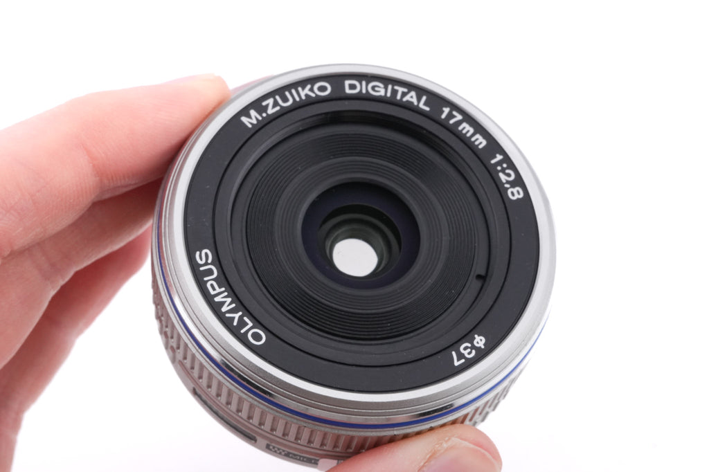 Olympus 17mm f2.8 M.Zuiko Digital