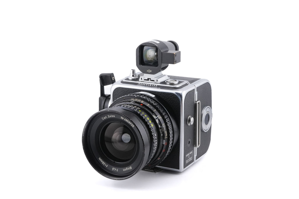 Hasselblad Super Wide C (SWC) (Silver, 10049) + SWC Viewfinder (52035/TISOC) + A12 Film Magazine (Silver, 30074)