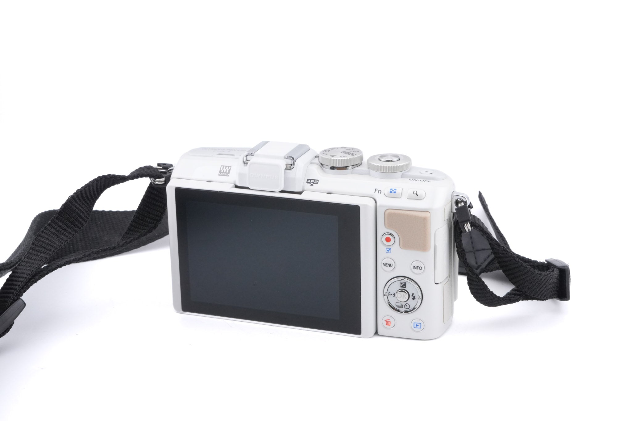 Olympus PEN E-PL7 + FL-LM1 Flash