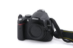 Nikon D5000