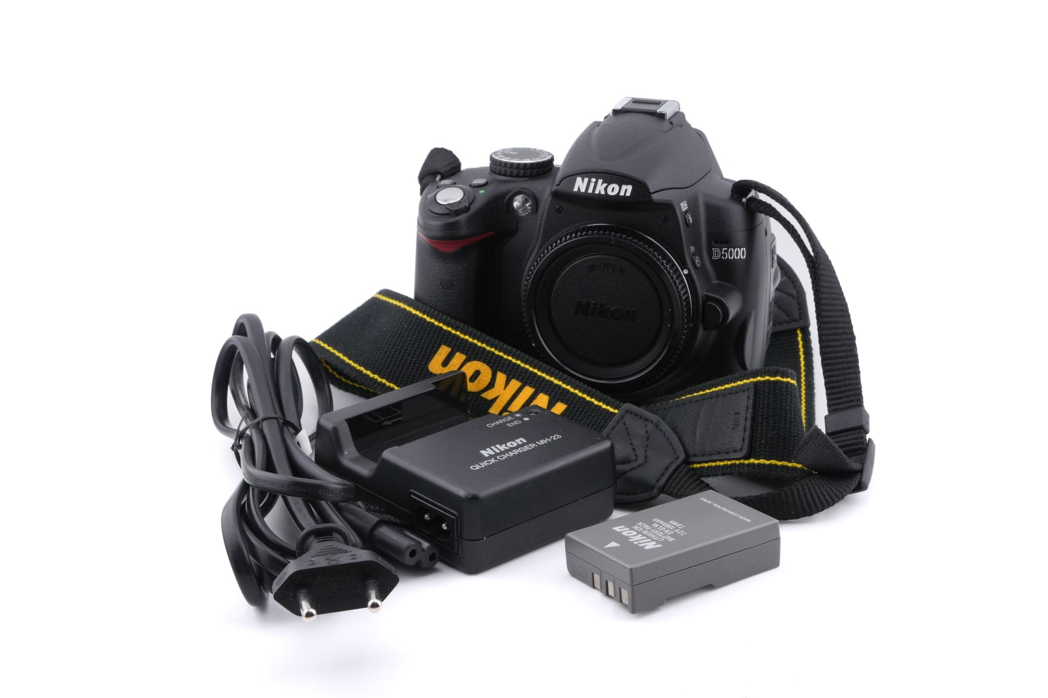 Nikon D5000