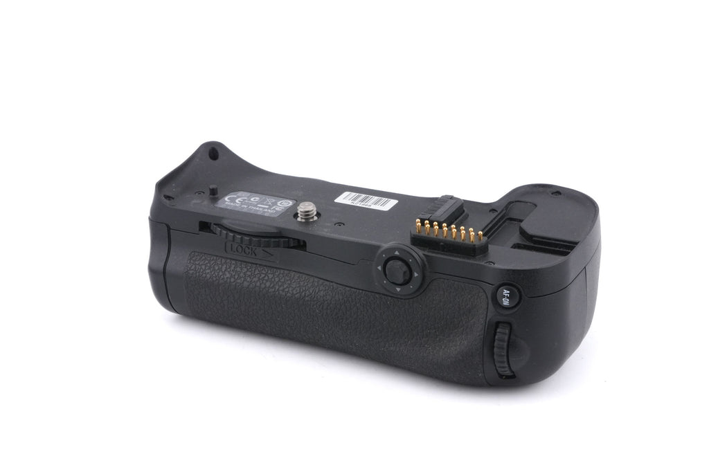 Nikon MB-D10 Multi-Power Battery Pack