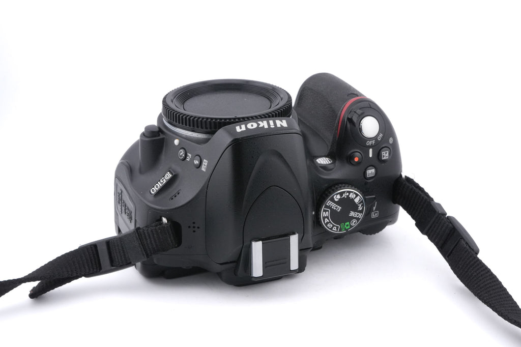 Nikon D5100