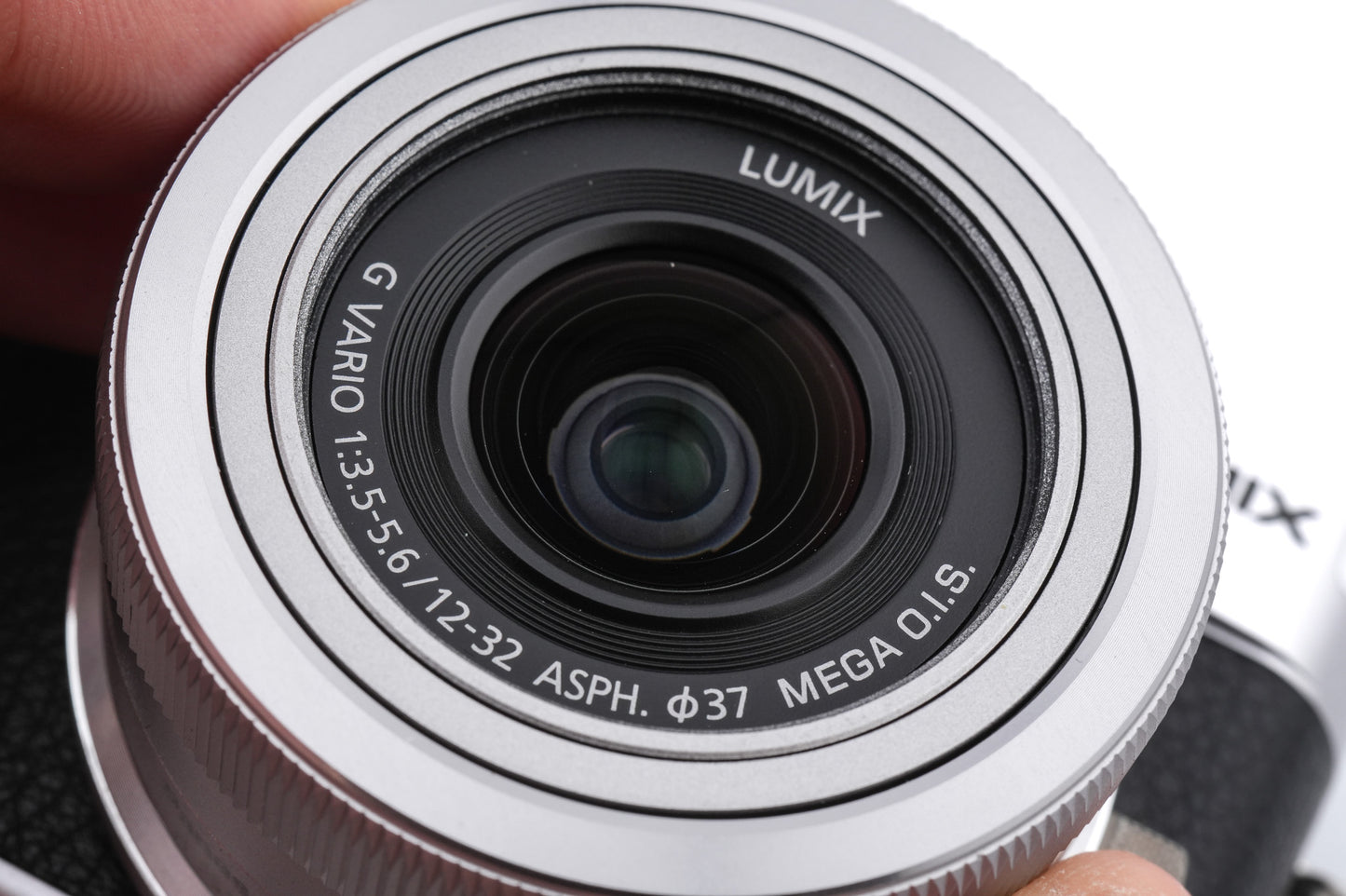 Panasonic Lumix DC-GX800 + 12-32mm f3.5-5.6 G Vario ASPH. Mega O.I.S.