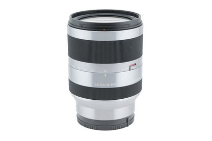 Sony 18-200mm f3.5-6.3 OSS